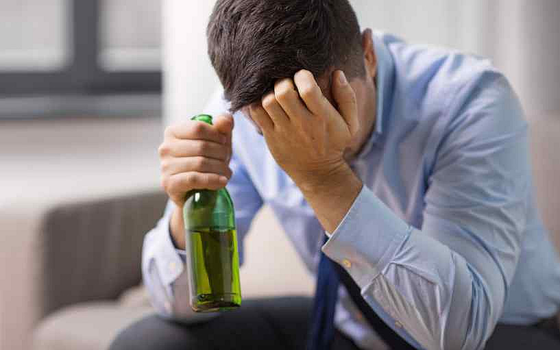 Podpůrný program pro lidi bojující s alkoholismem